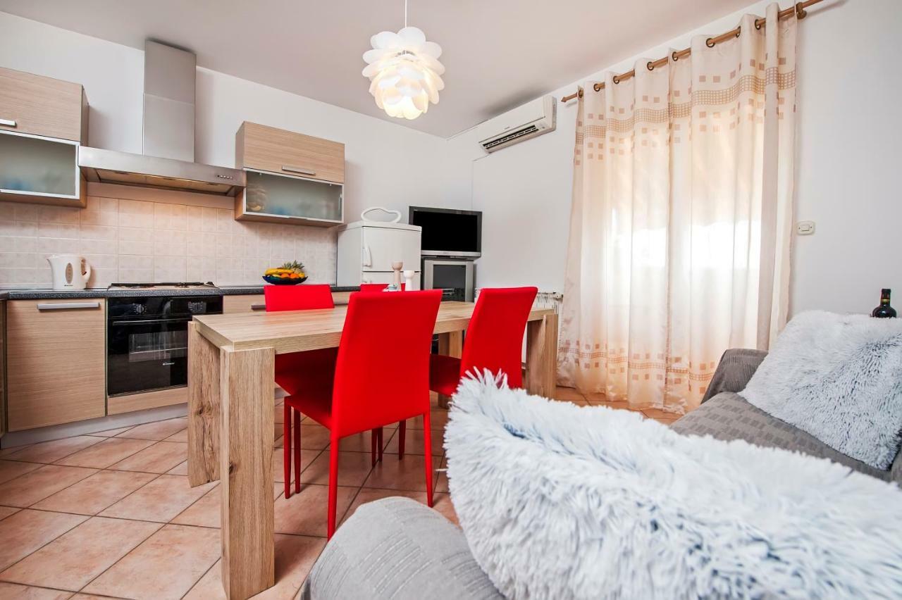 Apartman Lamanova 로비니 외부 사진